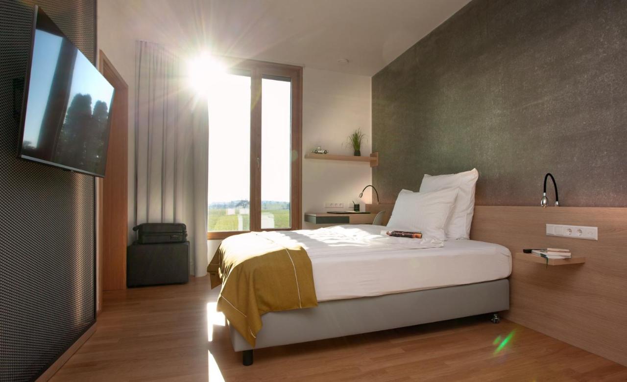 Dekra Congresshotel Wart Altensteig Exteriör bild