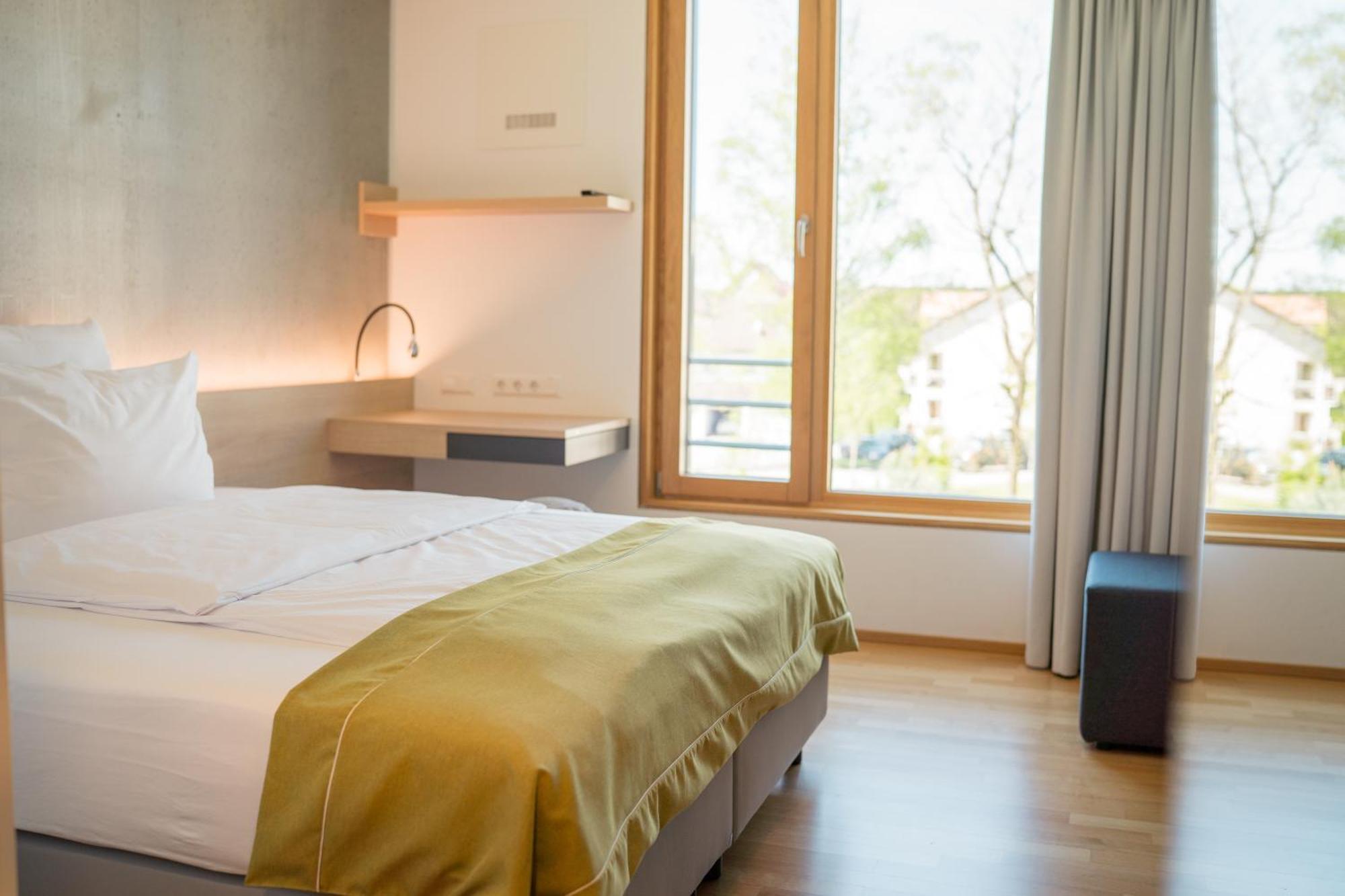 Dekra Congresshotel Wart Altensteig Exteriör bild