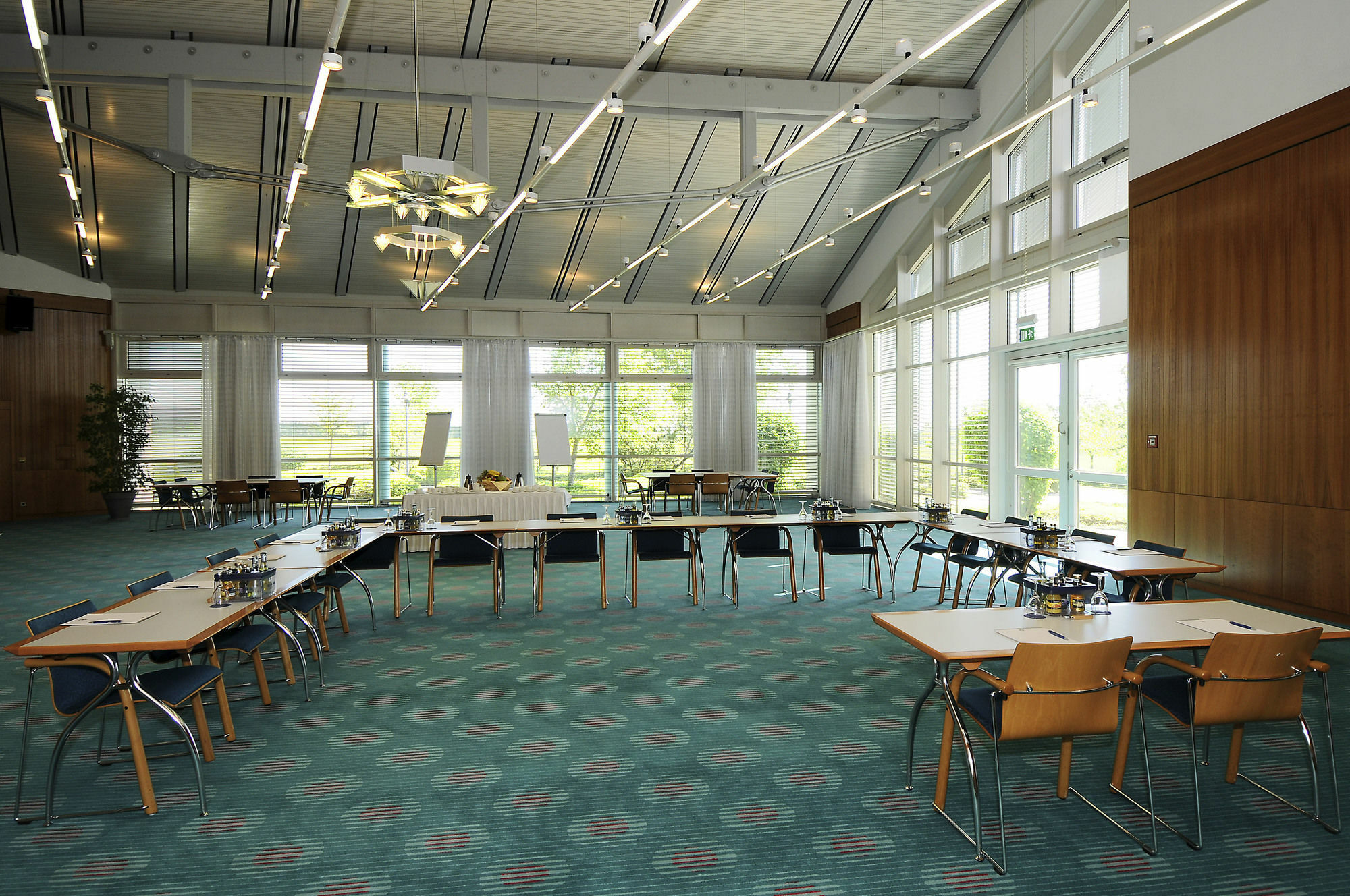 Dekra Congresshotel Wart Altensteig Exteriör bild